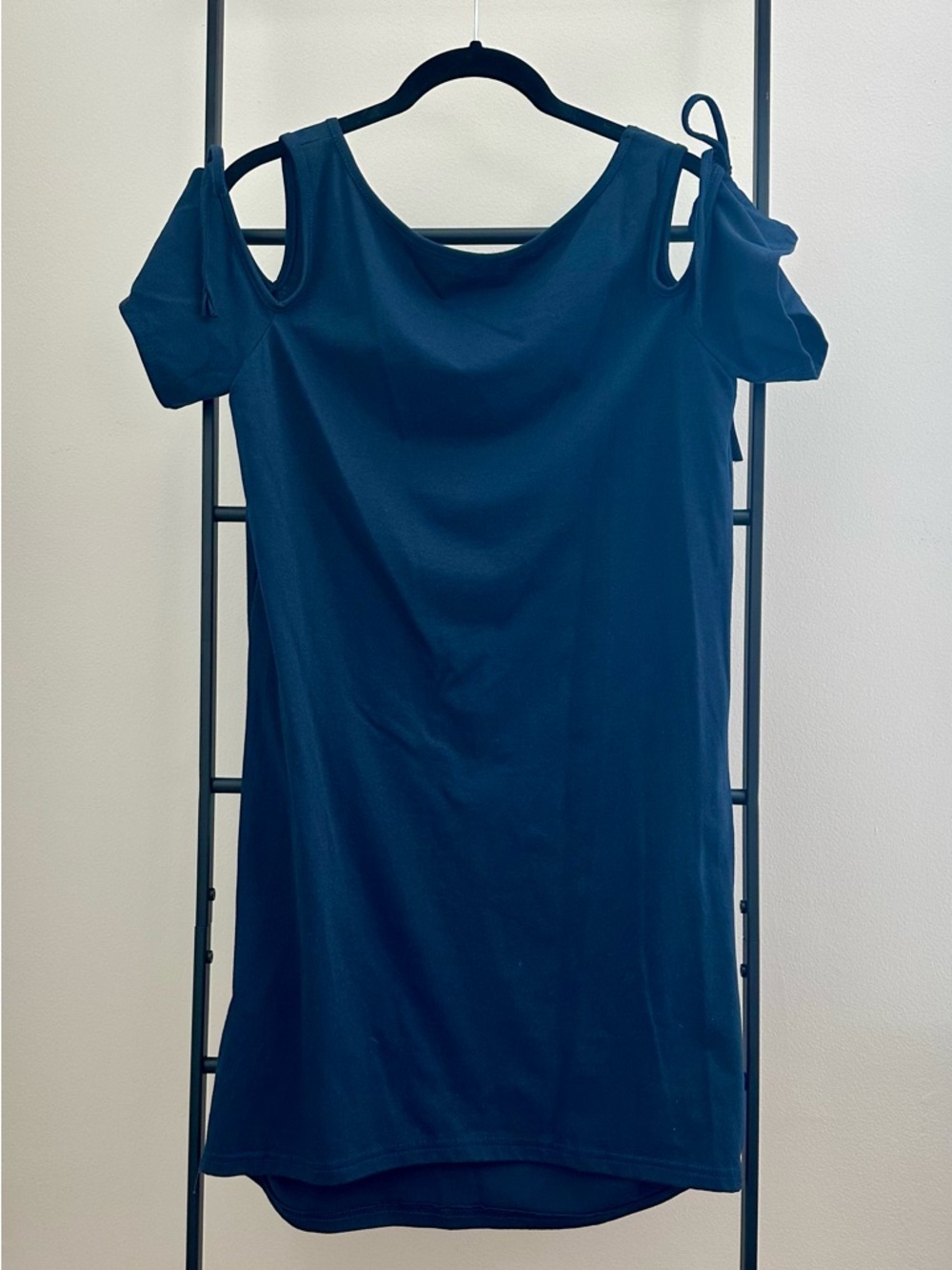 Cold-Shoulder Navy Blue Dress